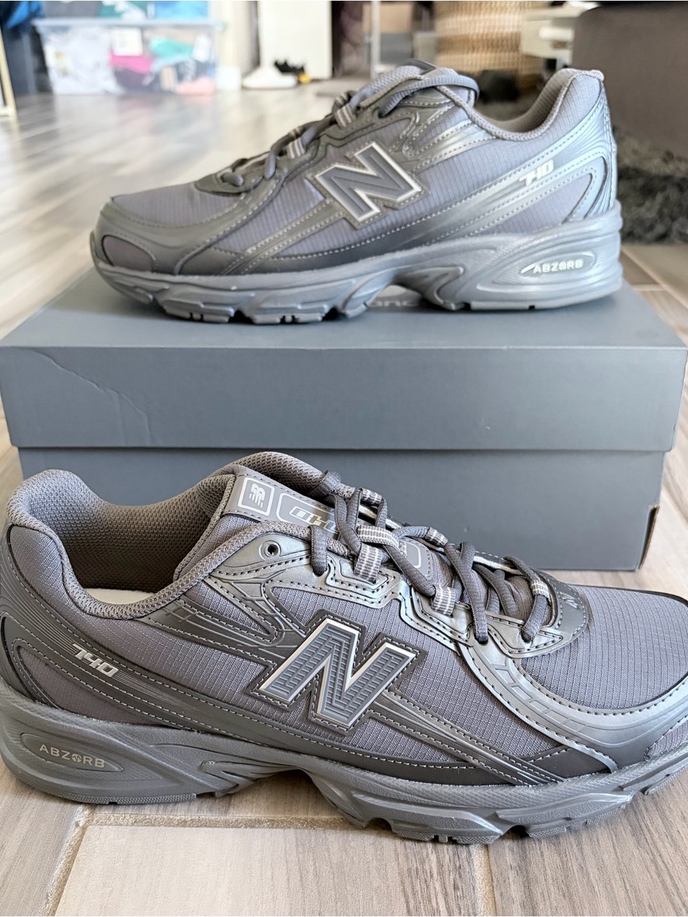 Men's New Balance 740v2 Shoes - Castlerock Silver Metallic U740SS2